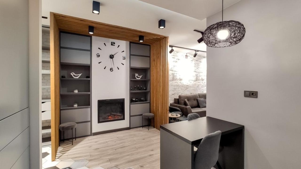 Petrovdom 52,67,205,213 In Smart Apartments In New York Concept House Kiev Dış mekan fotoğraf