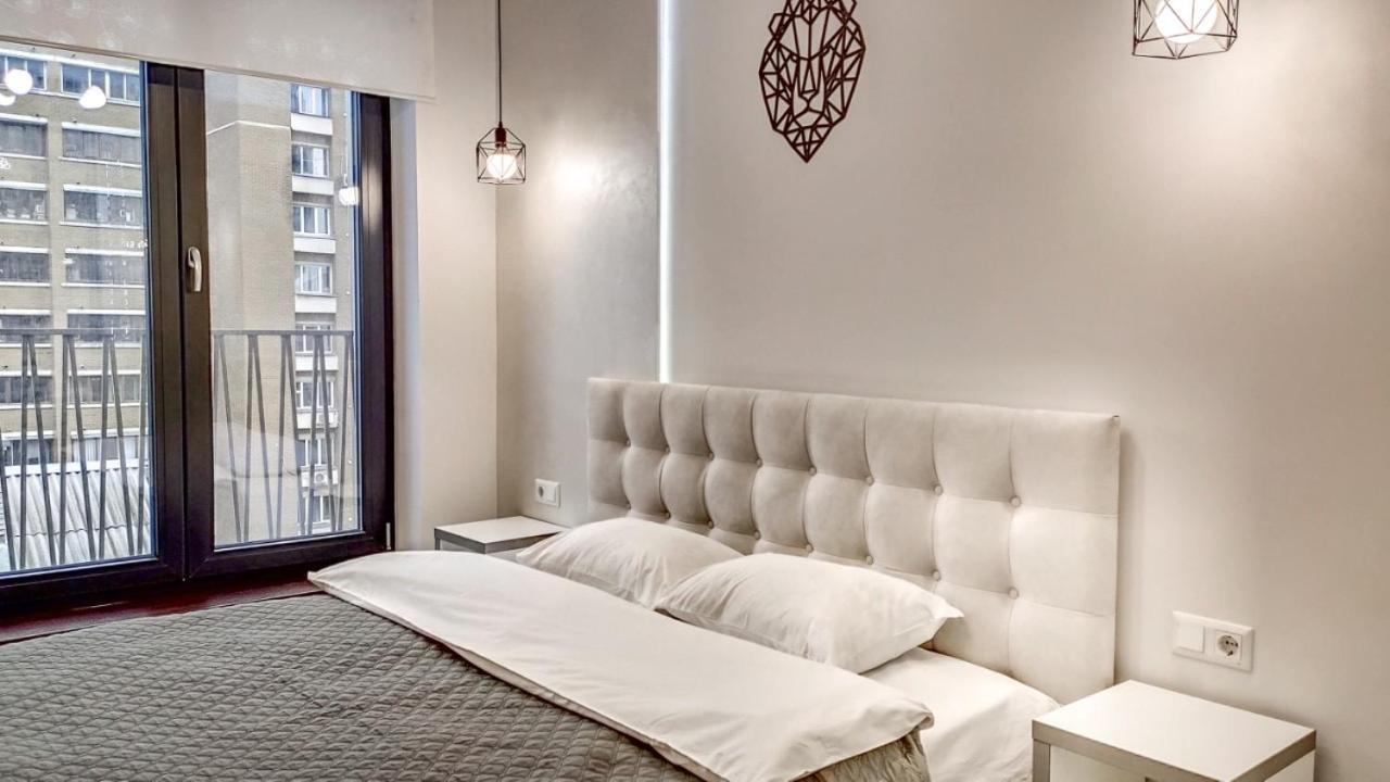 Petrovdom 52,67,205,213 In Smart Apartments In New York Concept House Kiev Dış mekan fotoğraf
