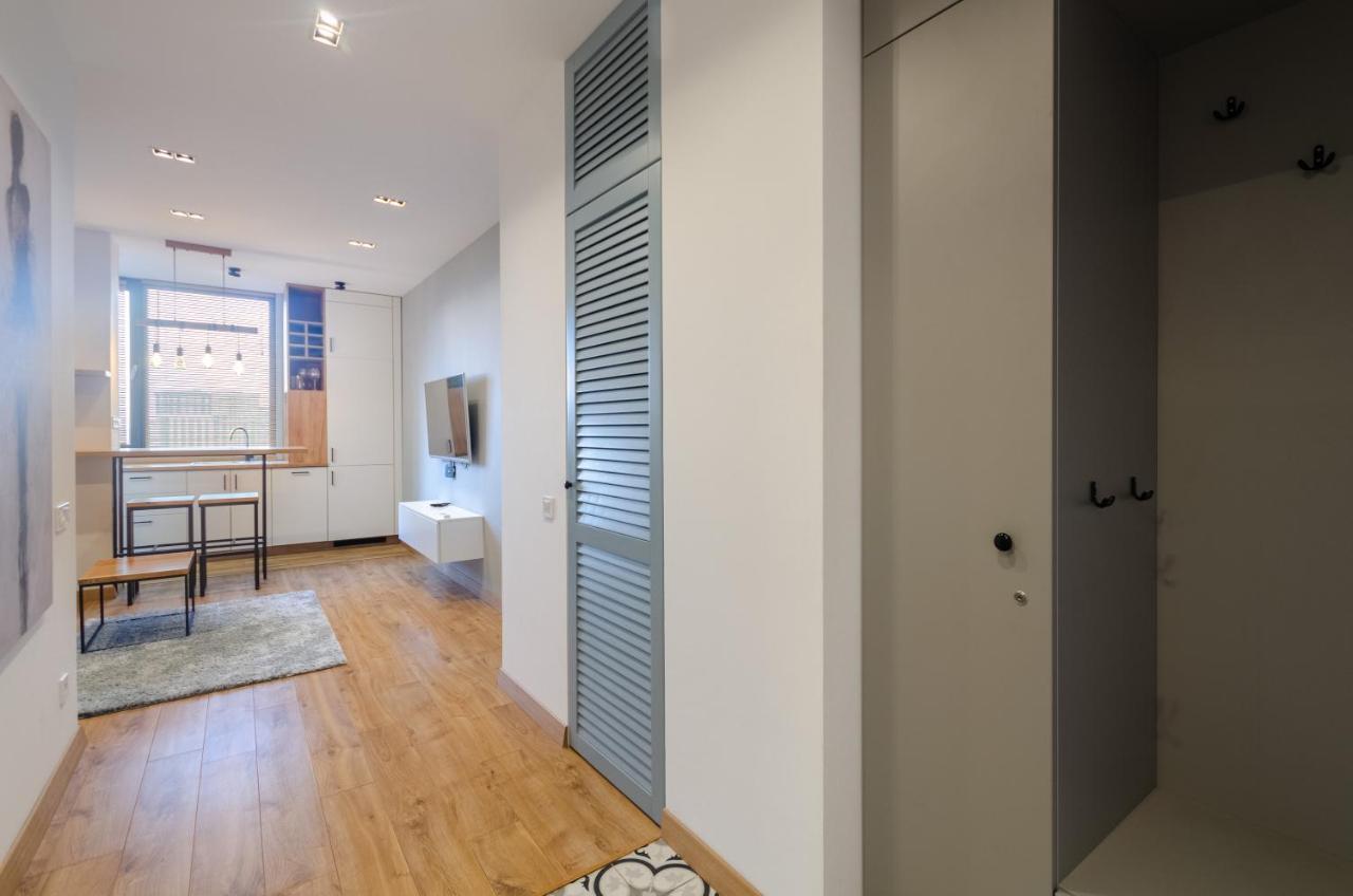 Petrovdom 52,67,205,213 In Smart Apartments In New York Concept House Kiev Dış mekan fotoğraf