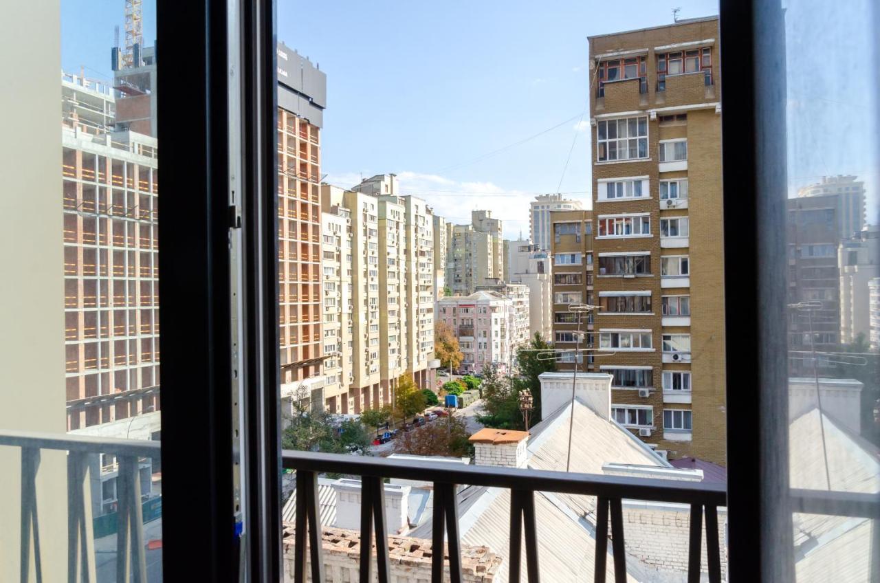 Petrovdom 52,67,205,213 In Smart Apartments In New York Concept House Kiev Dış mekan fotoğraf