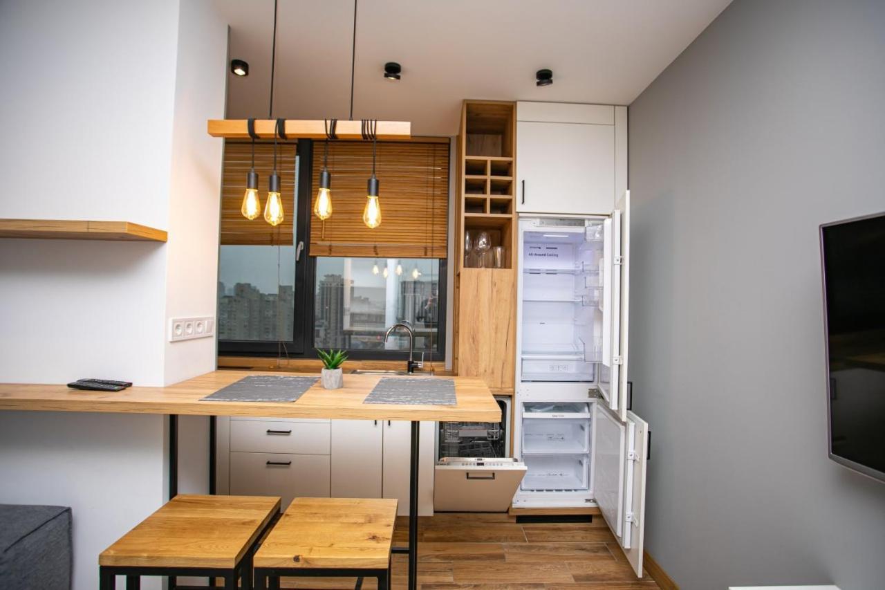Petrovdom 52,67,205,213 In Smart Apartments In New York Concept House Kiev Dış mekan fotoğraf