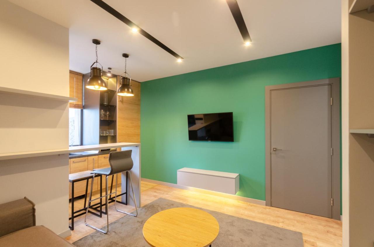 Petrovdom 52,67,205,213 In Smart Apartments In New York Concept House Kiev Dış mekan fotoğraf
