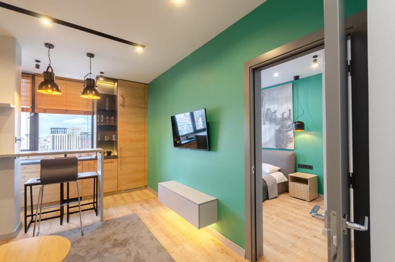 Petrovdom 52,67,205,213 In Smart Apartments In New York Concept House Kiev Dış mekan fotoğraf